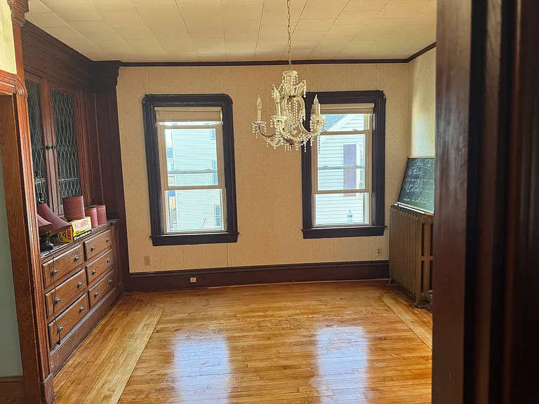 545 Robeson St #1 — Photo 1
