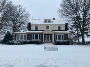 801 Ash St, Burlington, IA 52601