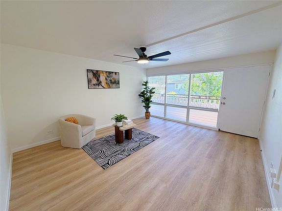 3rd image of 1427 Alexander St APT 201