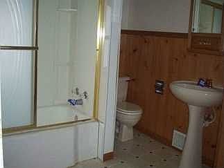 3rd image of 514 E Grand Blvd