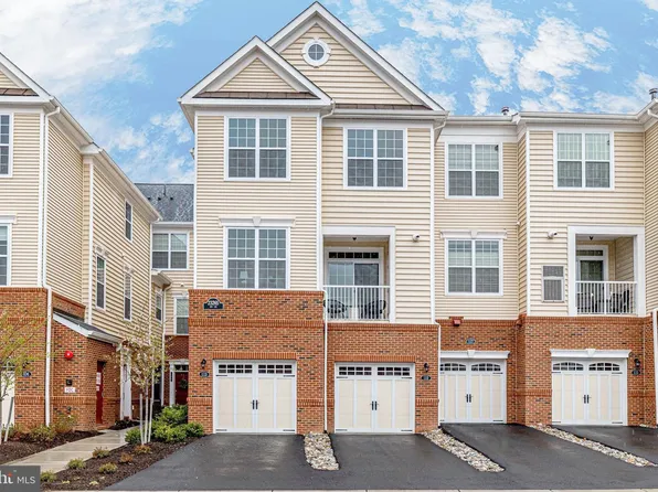 23265 Milltown Knoll Sq Unit 111, Ashburn, VA 20148