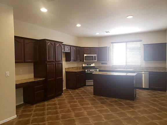 4th image of 18389 W Paseo Way