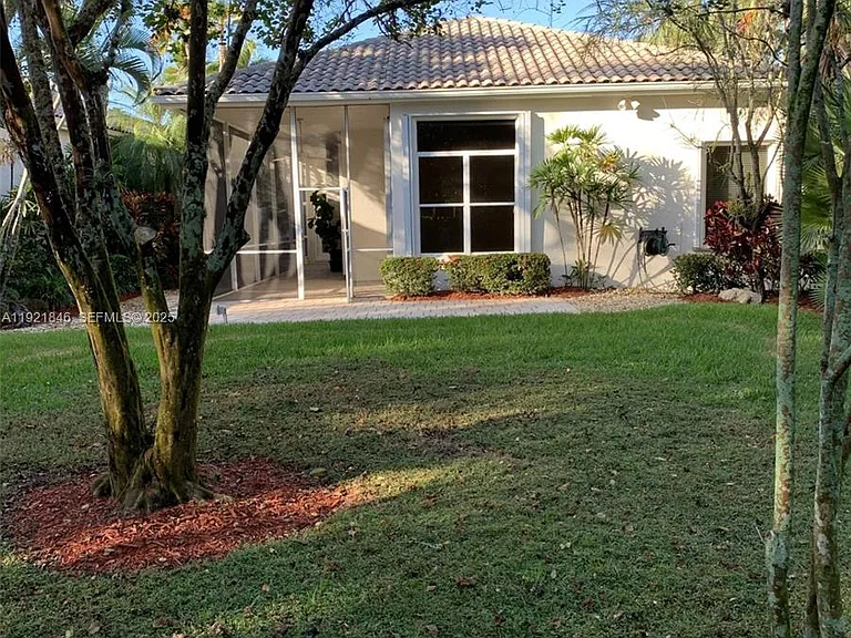 2518 Bay Pointe Ct — Photo 58