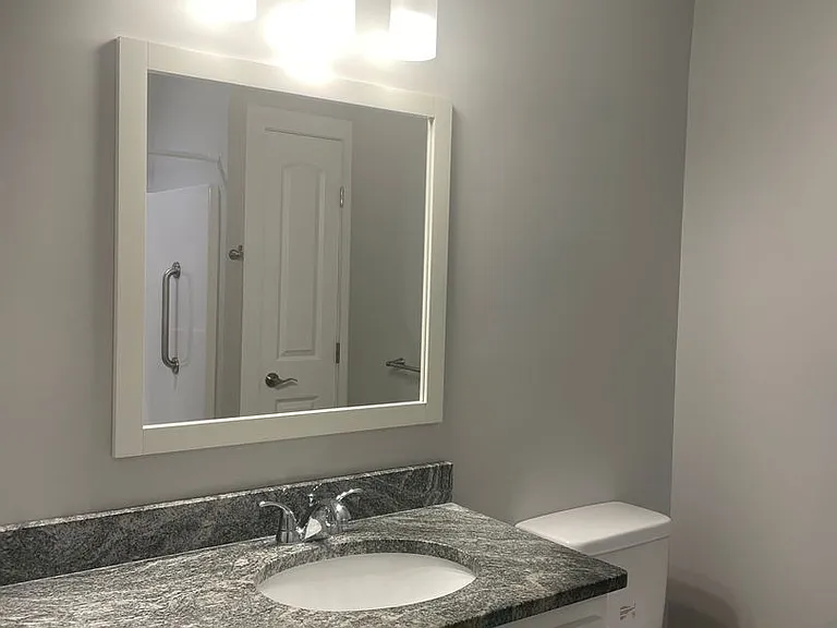 579 South St — Photo 11