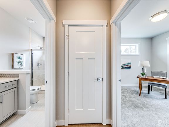 5th image of 1775 NE Crystal View Court
