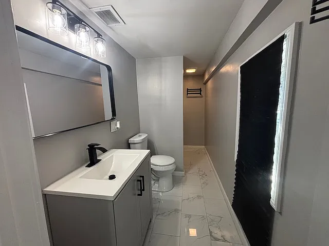 114 Hawkins St #2 — Photo 14