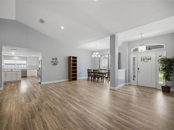 3rd image of 6875 SE 11TH PLACE