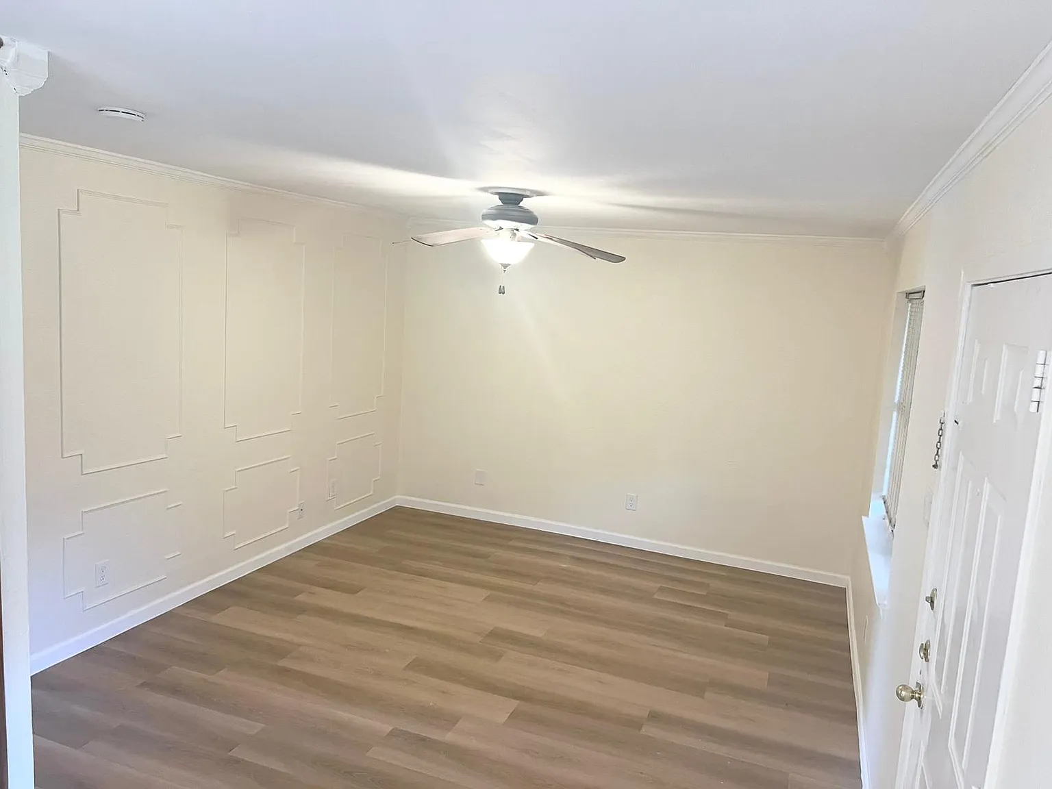 2 bed, 832 sqft, $1,000 — Photo 3