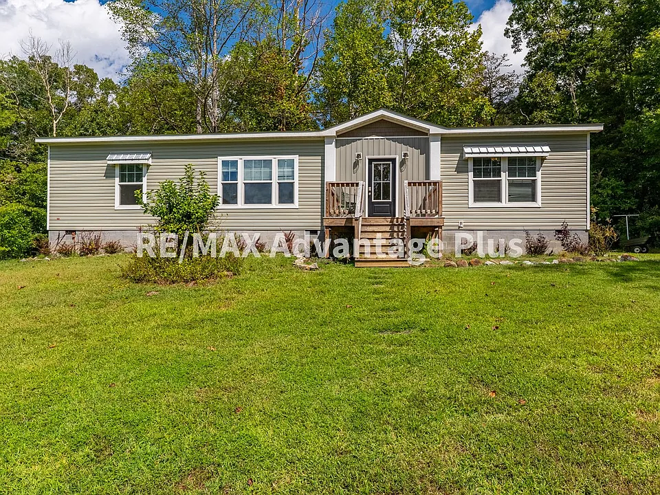 1407 Paradise Rd