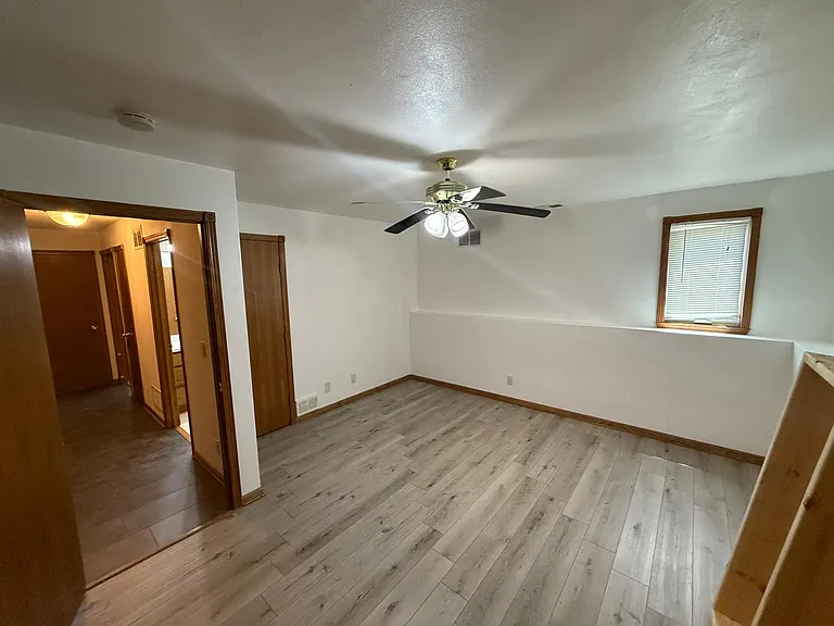 2101 Green Valley Dr — Photo 17