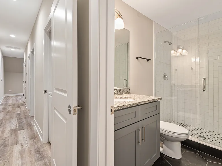 6530 S Maryland Ave #1 — Photo 11
