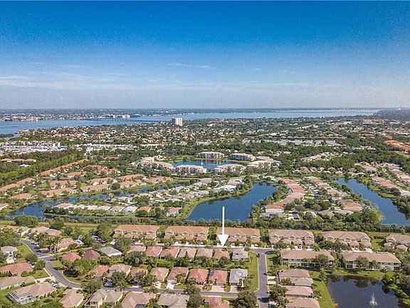 3rd image of 14799 Calusa Palms Dr