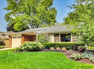 605 S Louis St, Mount Prospect, IL 60056