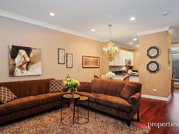 Living Room / Dining Room