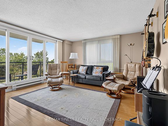 5th image of 115 Barrett Ct #610
