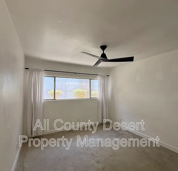 46075 Ocotillo Dr #4 — Photo 8