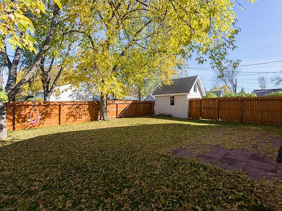 4th image of 813 1st St