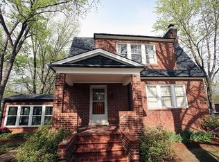 820 S Sappington Rd, Saint Louis, MO 63126