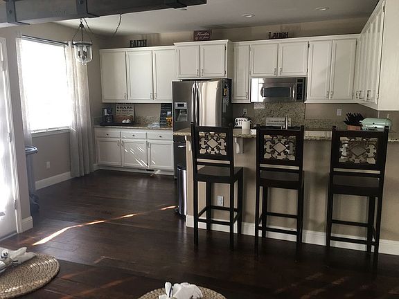 2nd image of 8069 Leno Dr