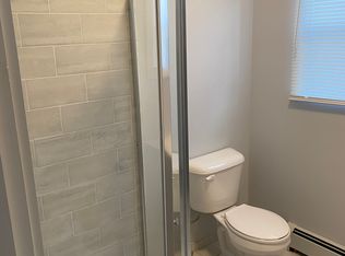 17 Collins St APT 1, Keansburg, NJ 07734