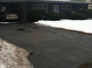 2 Carol Ave, Salem, NH 03079