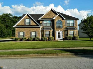 413 Othello Dr, Hampton, GA 30228