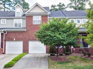 123 Florians Dr, Holly Springs, NC 27540