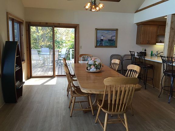 Kitchen Table & Deck
