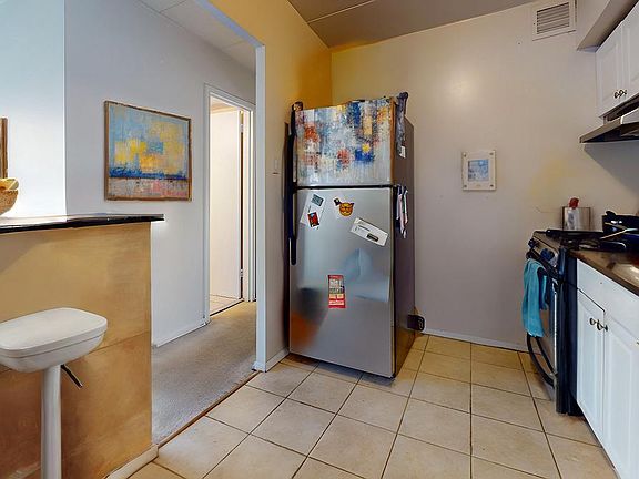 4th image of 2650 Redcoat Dr #1C-89