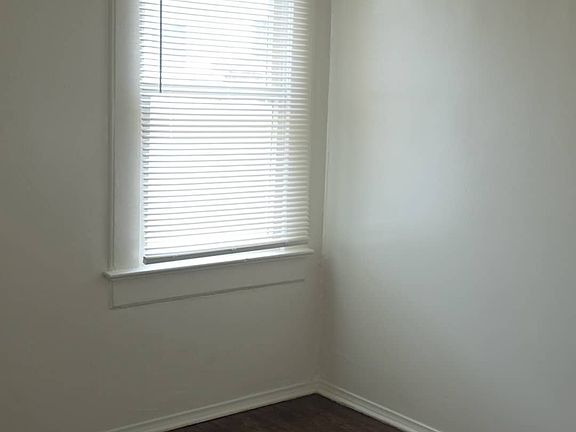 2nd image of 544 San Francisco Ave