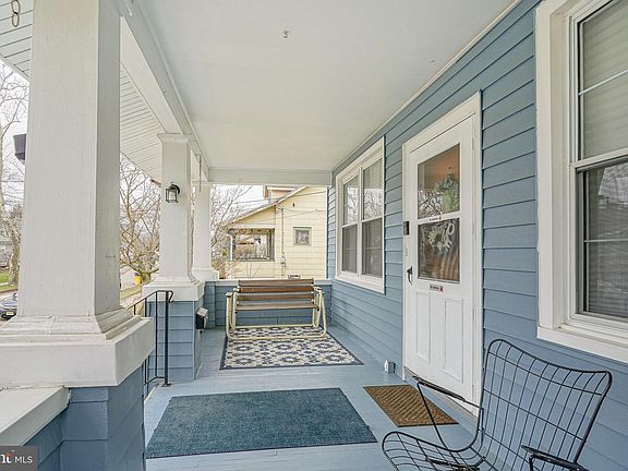 2nd image of 2252 Horner Ave