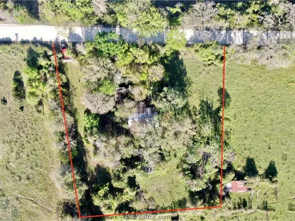 1524 Pin Oak Rd, Franklin, TX 77856