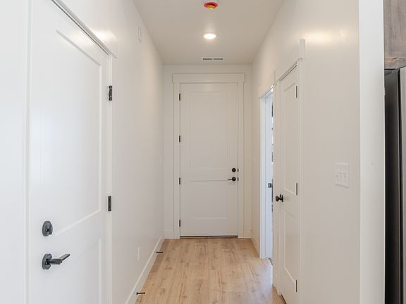 3rd image of 3067 W Ekko View Loop