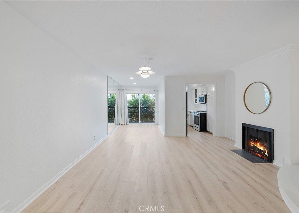 1st image of 1355 N Sierra Bonita Ave APT 208