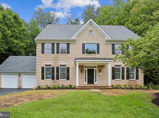 9217 Fall River Ln, Rockville, MD 20854