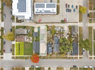 513 2nd St SW, Cedar Rapids, IA 52404