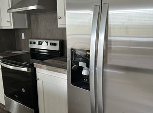 1616 Gale Dr, Azle, TX 76020