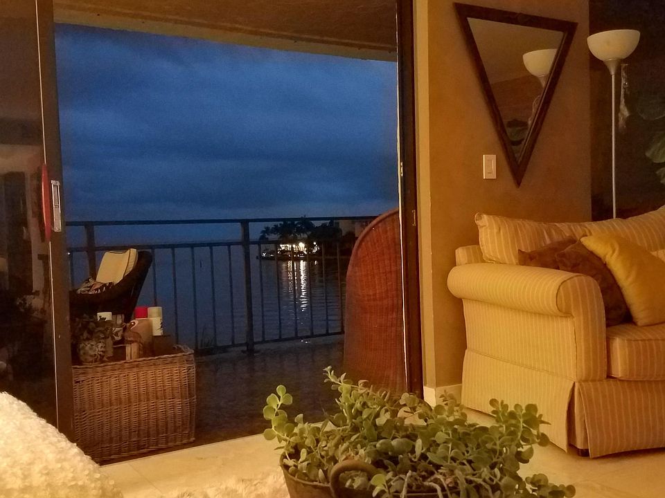 1st image of 1632 S Bayshore Ct