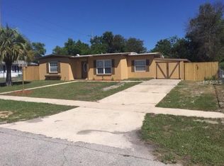 2295 Flamingo Ave, Deltona, FL 32738