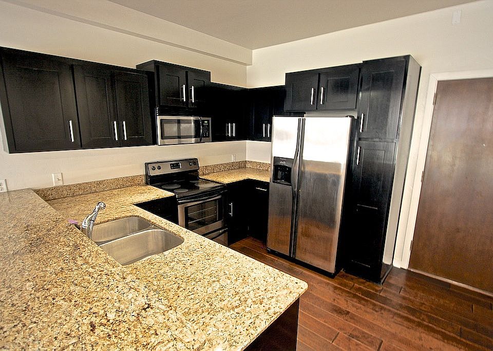 1st image of 1 NE 2nd St APT 306