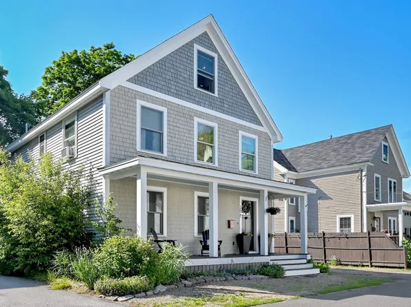 15 Parker Street, Exeter, NH 03833