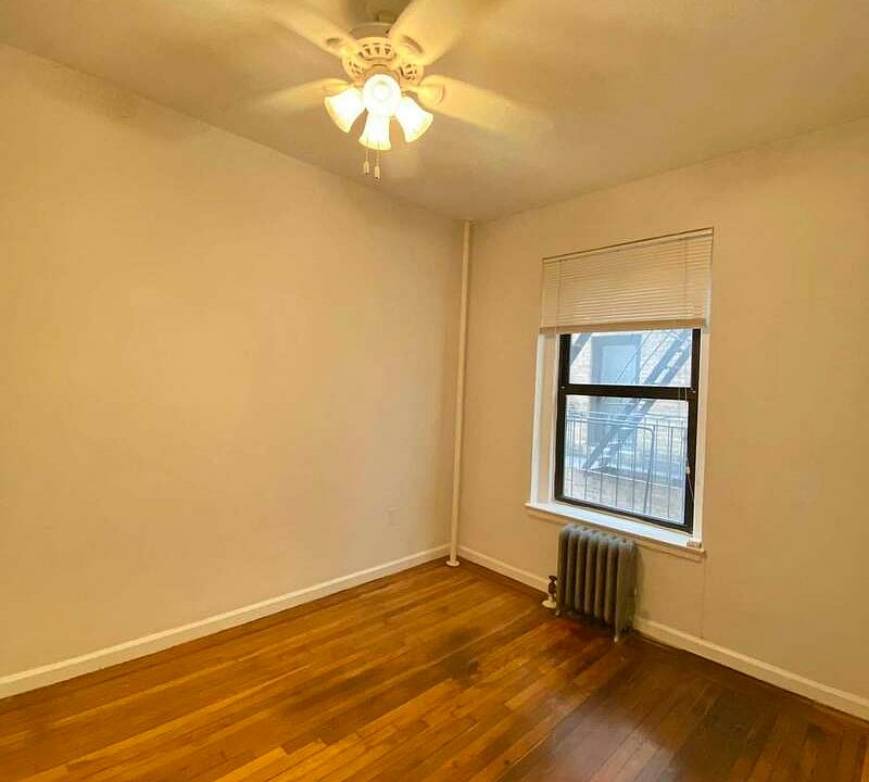 1st image of 59 Carmine St APT 3E