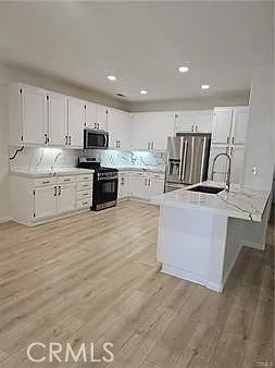 4206 Vahan Ct — Photo 3