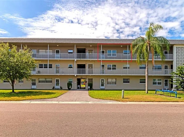 5720 13th Ave N APT 306B, Saint Petersburg, FL 33710
