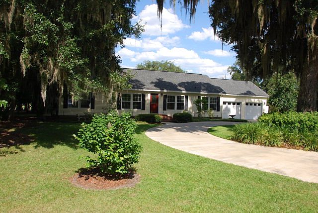 1st image of 125 Henry Dr