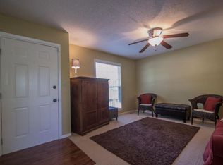 120 N Wynwood Ave, Republic, MO 65738