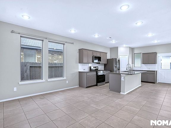 4th image of 5054 Klein Orchard Dr