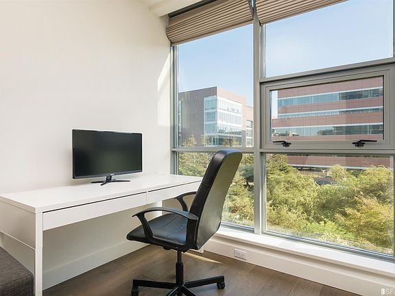 5th image of 420 Mission Bay Blvd N #304