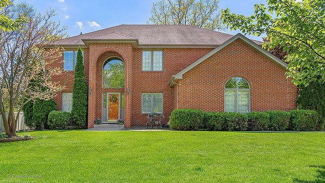 1st image of 8841 Gleneagles Ln