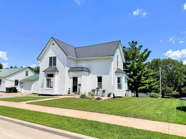 529 North Madison Street, Lancaster, WI 53813
